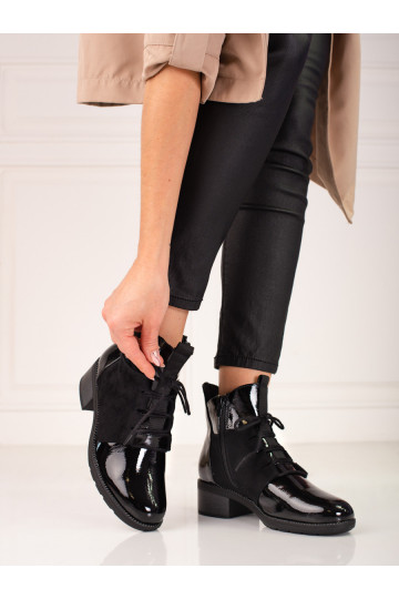 Eleganta stila sieviešu zābaki Melnas krāsas  2