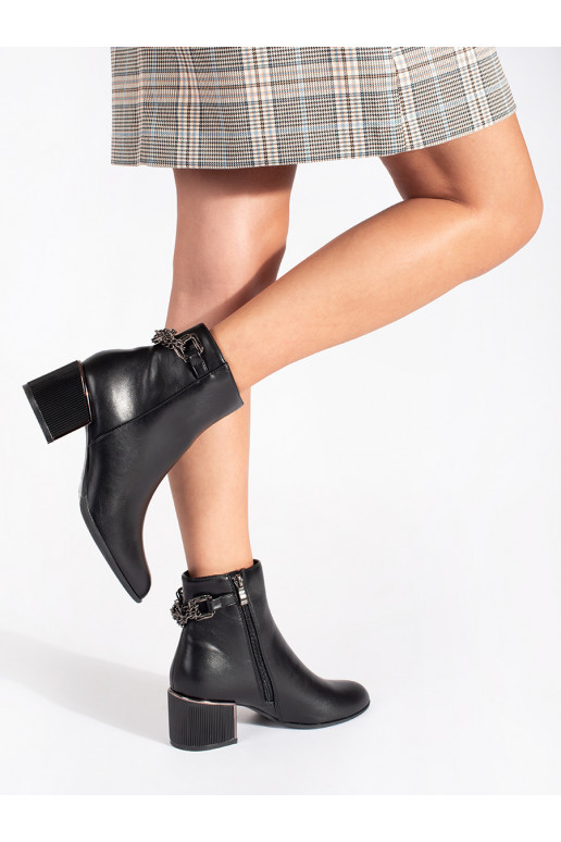 Melns sieviešu zābaki 