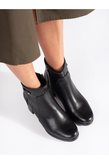 Melns zābaki  Sergio Leone 2