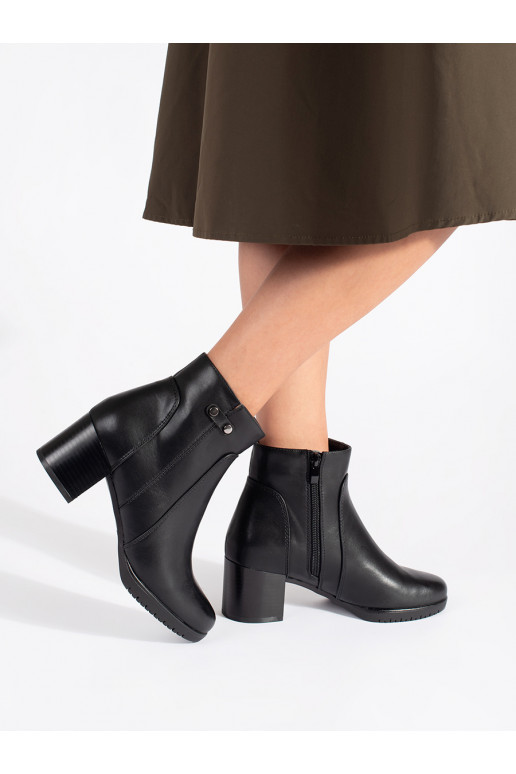 Melns zābaki  Sergio Leone