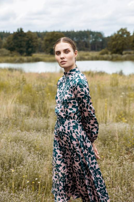  Kleita 147651 Makover 