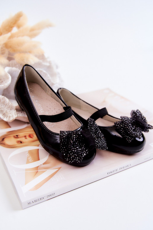 Kurpes ar lentēm melnā krāsā Zolly