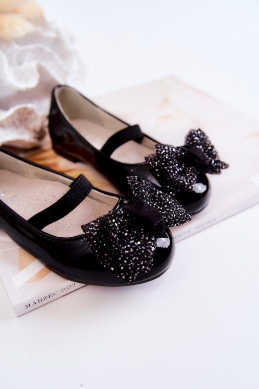 Kurpes ar lentēm melnā krāsā Zolly