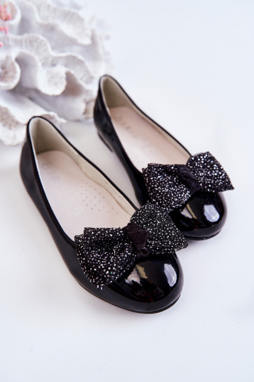 Kurpes ar lentēm melnā krāsā Zolly