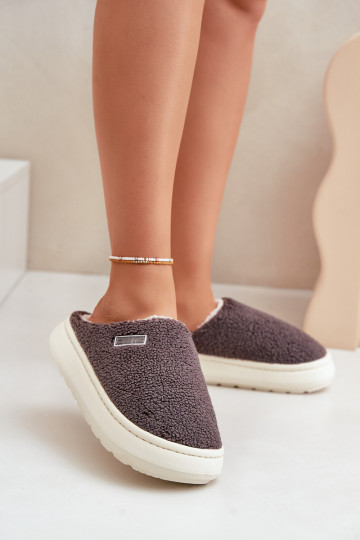 Pašiltinātas šlepetes ar...