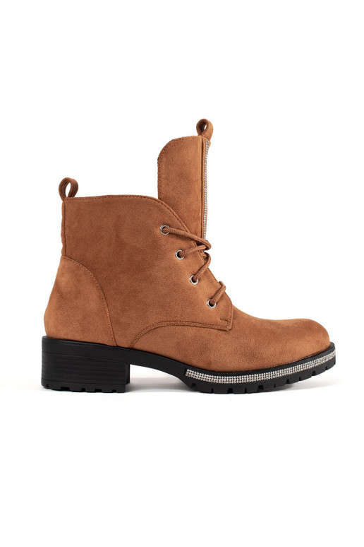 brūnas krāsas zābaki 