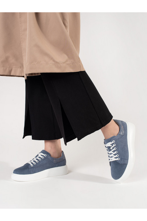 Zilas krāsas   Sporta apavi 