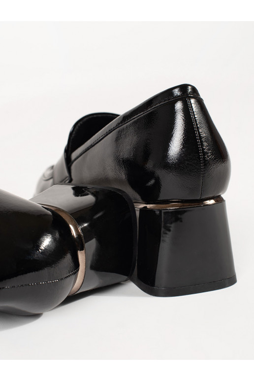 Melns kurpes  Melns kurpes