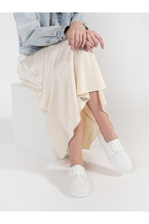 Baltas sporta apavi   Baltas sporta apavi