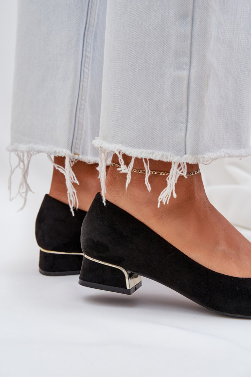 Kurpes  I Szpiczastymi Noskami Melns Terilara