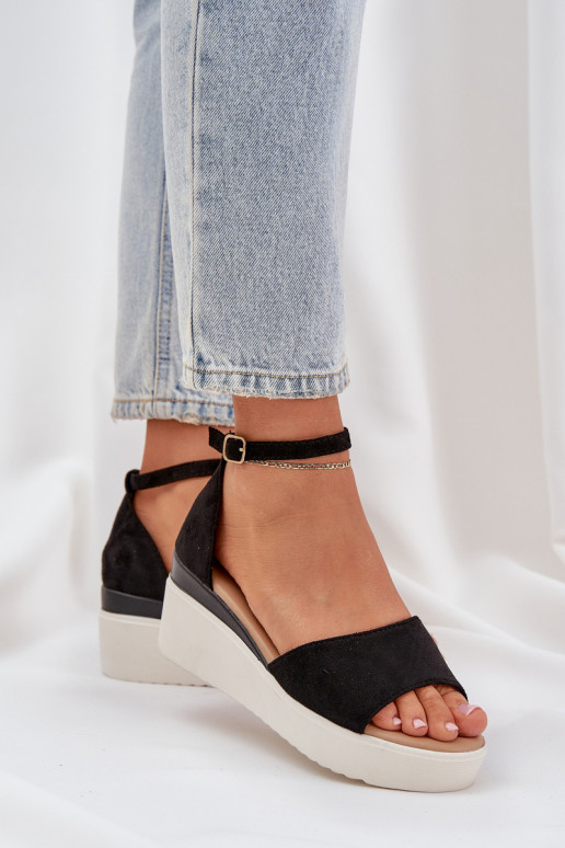 Vieglas basenes ar platformu I m Koturnie Melns Gillifia