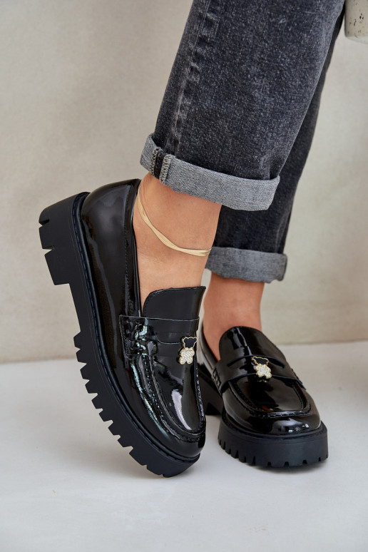 Lakoti mokasīni  Z Przypinką  Melns Wulinea