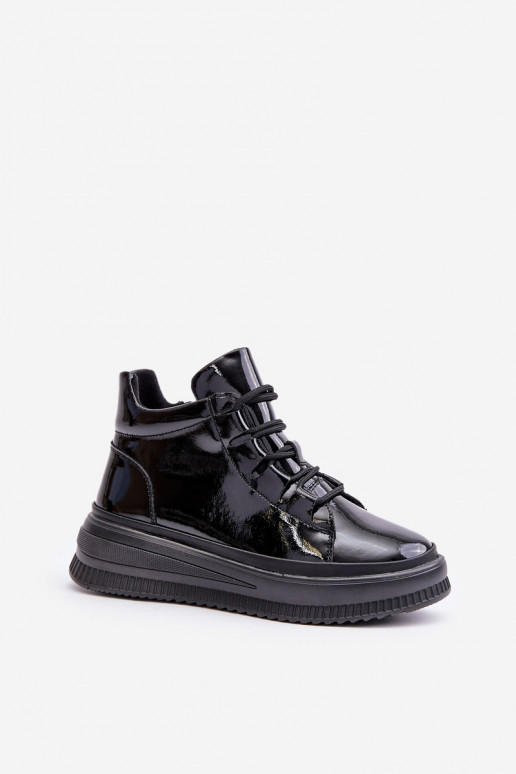 Artiker MELNI AR LAKA EFEKTU