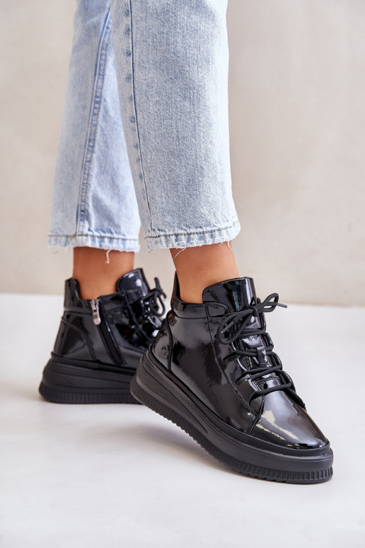 Artiker MELNI AR LAKA EFEKTU