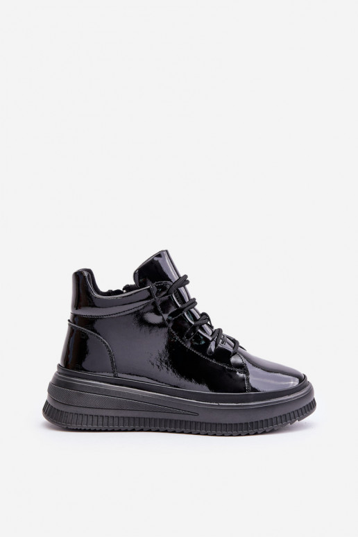 Artiker MELNI AR LAKA EFEKTU