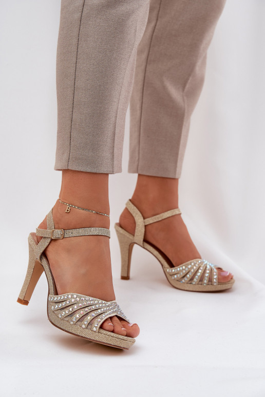 sandales ar papēdi   D&A MR1038-33 Zelta krāsas