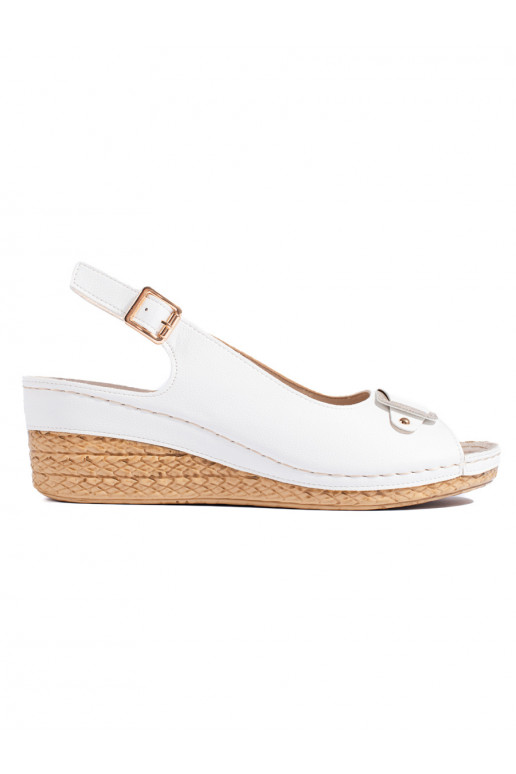 baltas krāsas kurpes  espadrilas