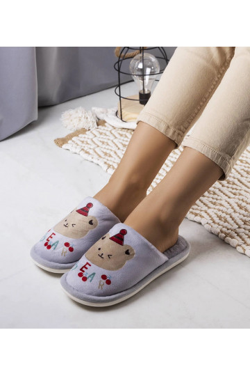 Pelēkas mīkstas Lāča čības