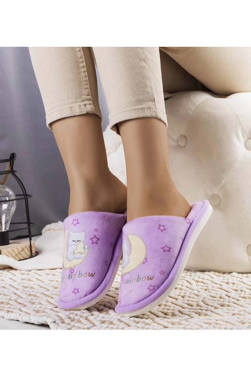 Varavīksnes mēness mīkstas violetas... Varavīksnes mēness mīkstas violetas...