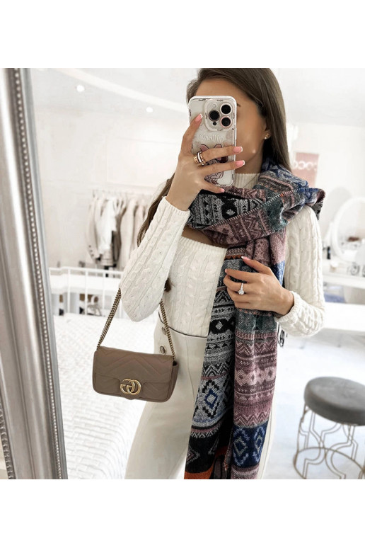 Kobes oranžā šalle Kobes oranžā šalle