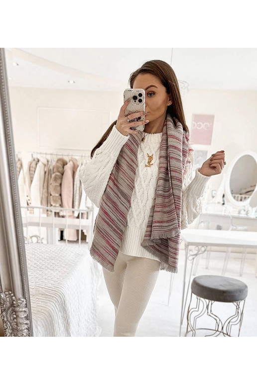 Nyomi purpura šalle Nyomi purpura šalle