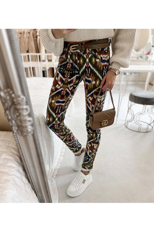 Sieviešu daudzkrāsainas Doria garās...