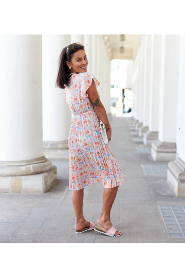 Ottavio rozā ziedu kroku... 2