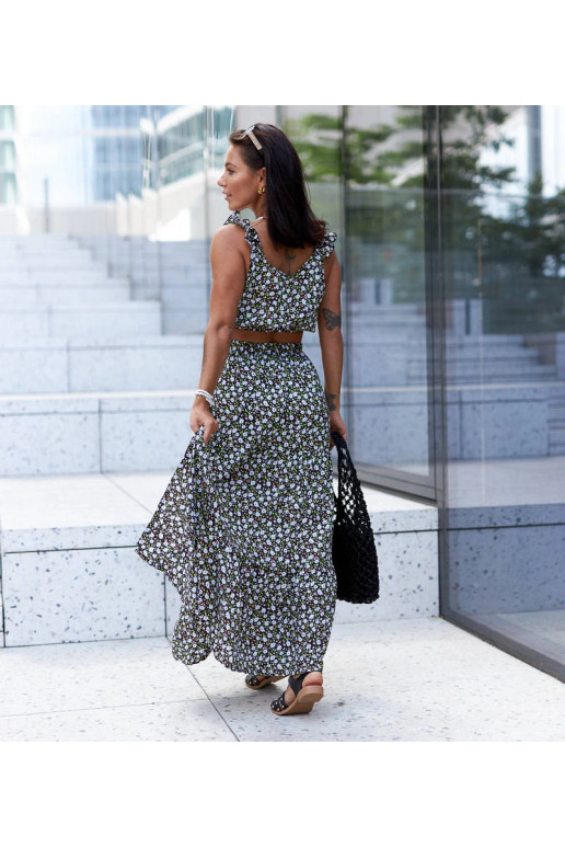 Melns Alvisa tops un svārku komplekts Melns Alvisa tops un svārku komplekts