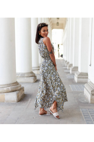 Tumši zila ziedu kleita... 2