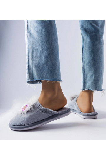 Pelēkas siltas čības ar... 2