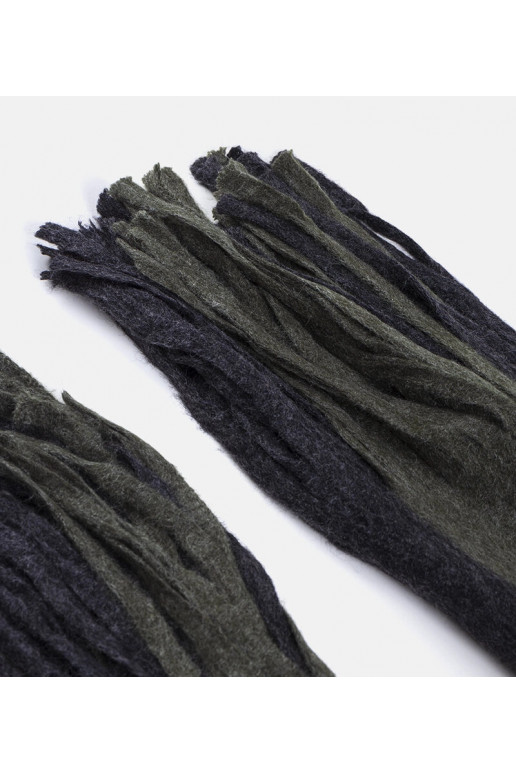 Zaļā-pelēka šalle ar pušķiem Lana Zaļā-pelēka šalle ar pušķiem Lana