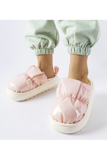 Rozā izolētas čības Big...