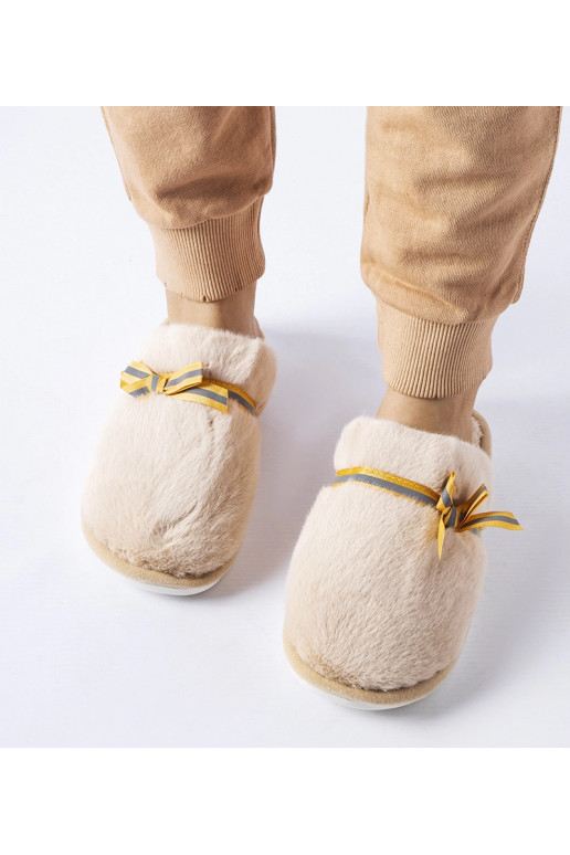 Bēšas siltas čības ar banti Antonino Bēšas siltas čības ar banti Antonino