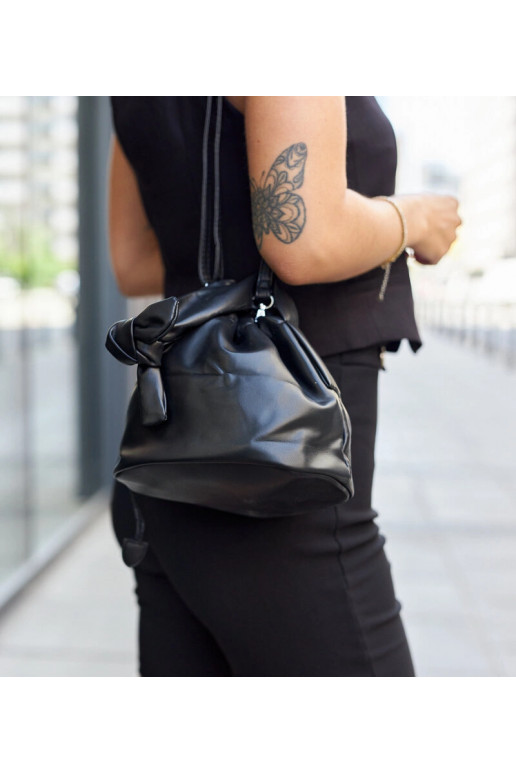 Melna maza soma tipa "soma" Aamala