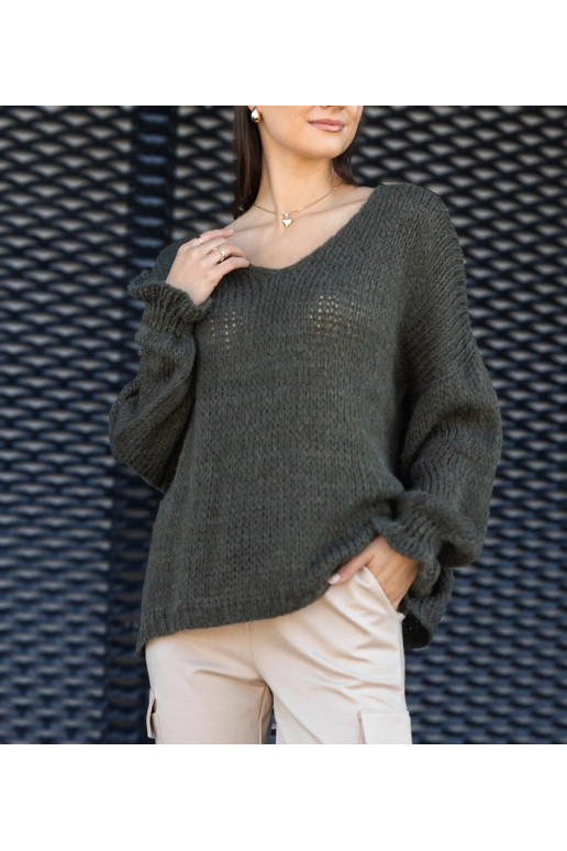 Gista zaļš džemperis ar V veida... Gista zaļš džemperis ar V veida...