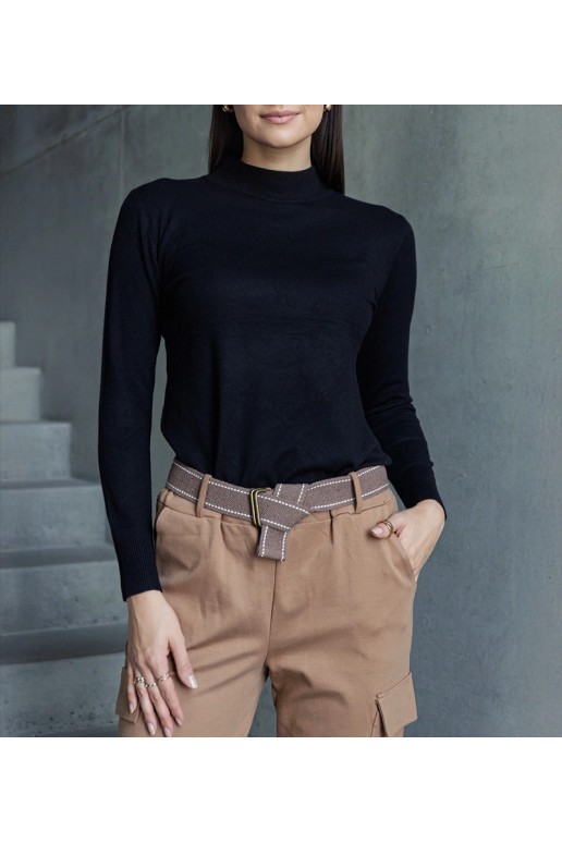 Melns klasisks brīvs džemperis no Essana Melns klasisks brīvs džemperis no Essana