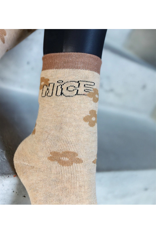 Bēšas siltas zeķes Sella