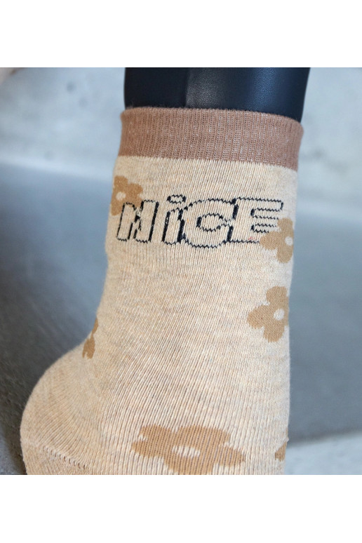 Bēšas siltas zeķes Sella