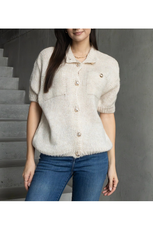 Bēšs sieviešu džemperis ar īsām... Bēšs sieviešu džemperis ar īsām...