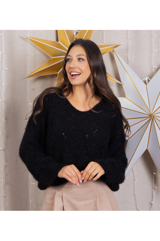 Mīksts melns džemperis ar garām... Mīksts melns džemperis ar garām...