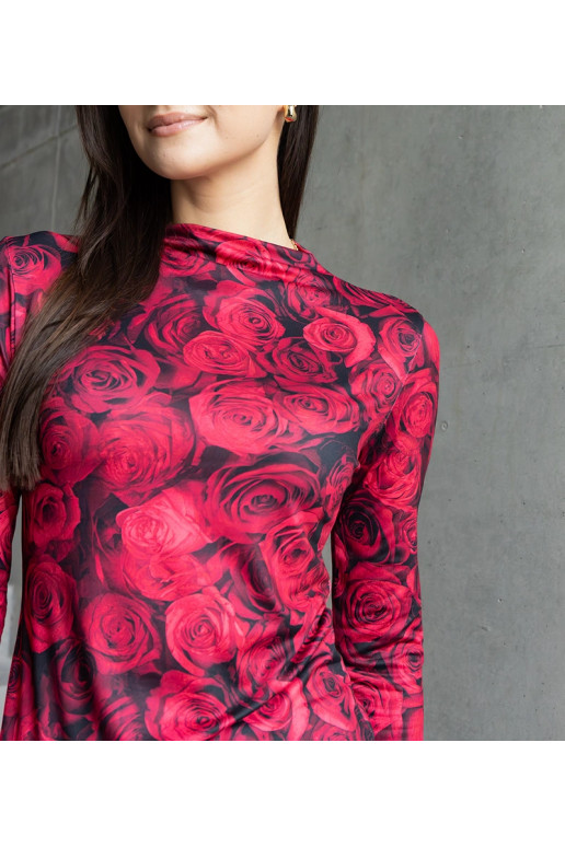 Sarkana blūze dekorēta ar Amaya apdruku Sarkana blūze dekorēta ar Amaya apdruku