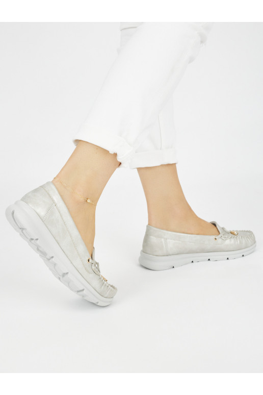 Sudraba krāsas ērti mokasīni no eko ādas