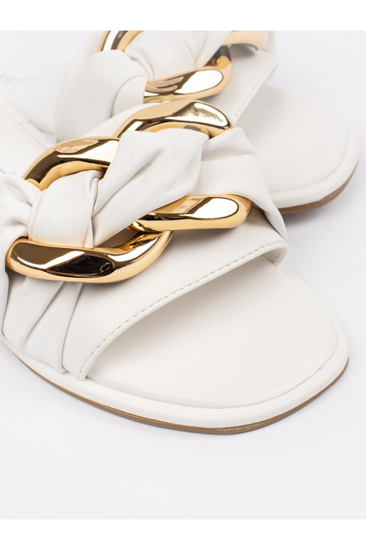 Čības   balta krāsa Čības   balta krāsa