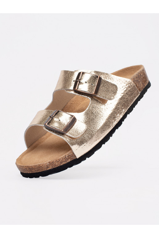 Zelta krāsas čības  