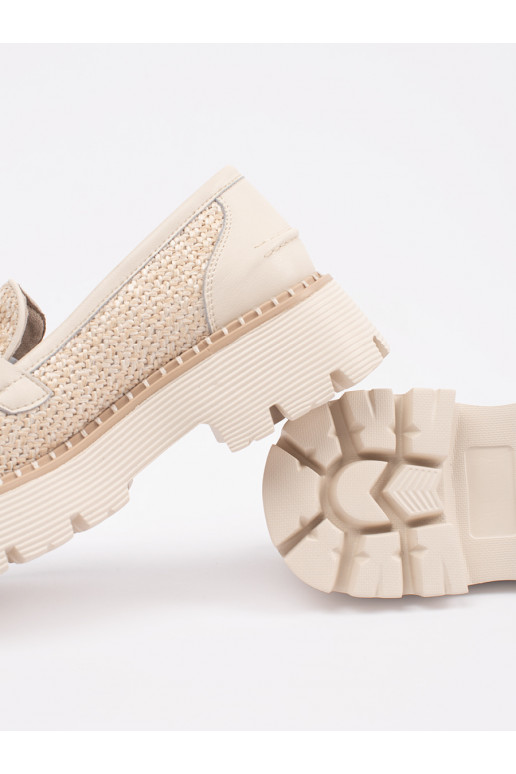 smilšu krāsas Spīdīgi mokasīni 