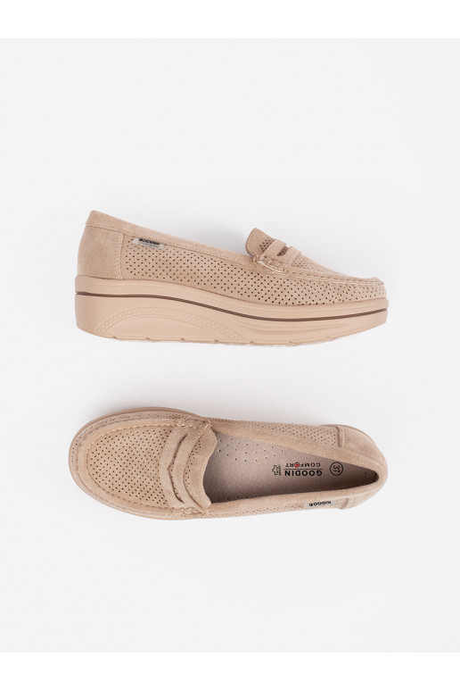 smilšu krāsas mokasīni  smilšu krāsas mokasīni