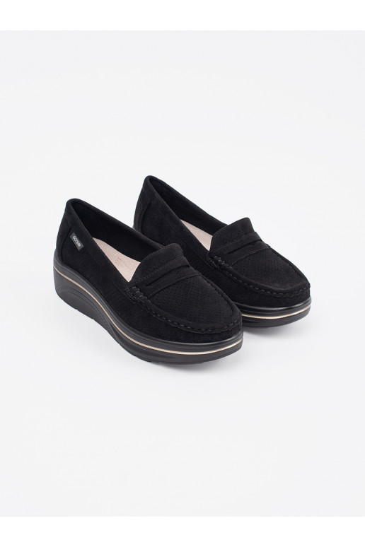 Melns mokasīni  Melns mokasīni