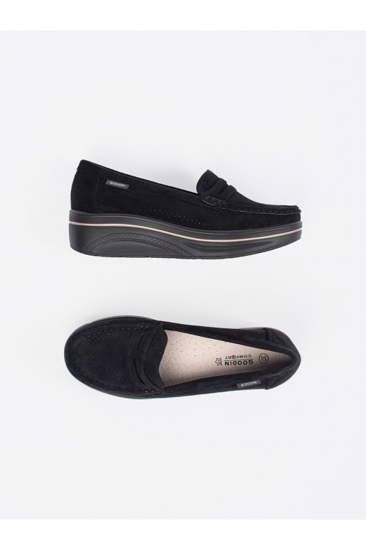 Melns mokasīni  Melns mokasīni