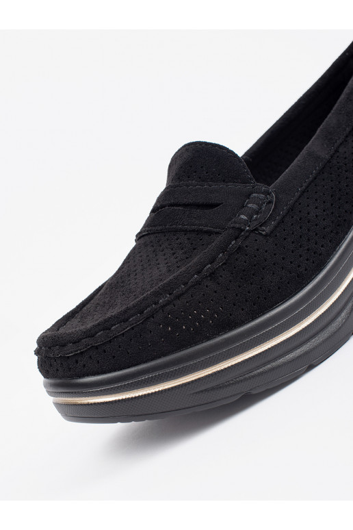 Melns mokasīni  Melns mokasīni