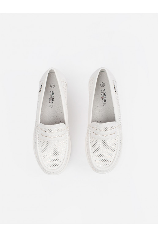 baltas krāsas mokasīni  baltas krāsas mokasīni